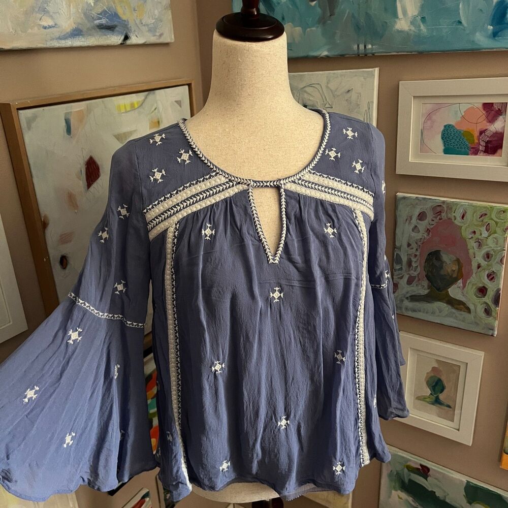 Anthropologie Floreat Blue Adena Embroidered Bell Sleeve Boho Blouse Size 4